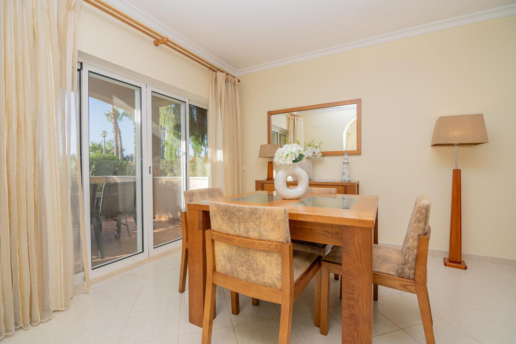 Quinta Da Boa Nova - Cheerful And Spacious 2-Bedroom Duplex 에스톰바 외부 사진