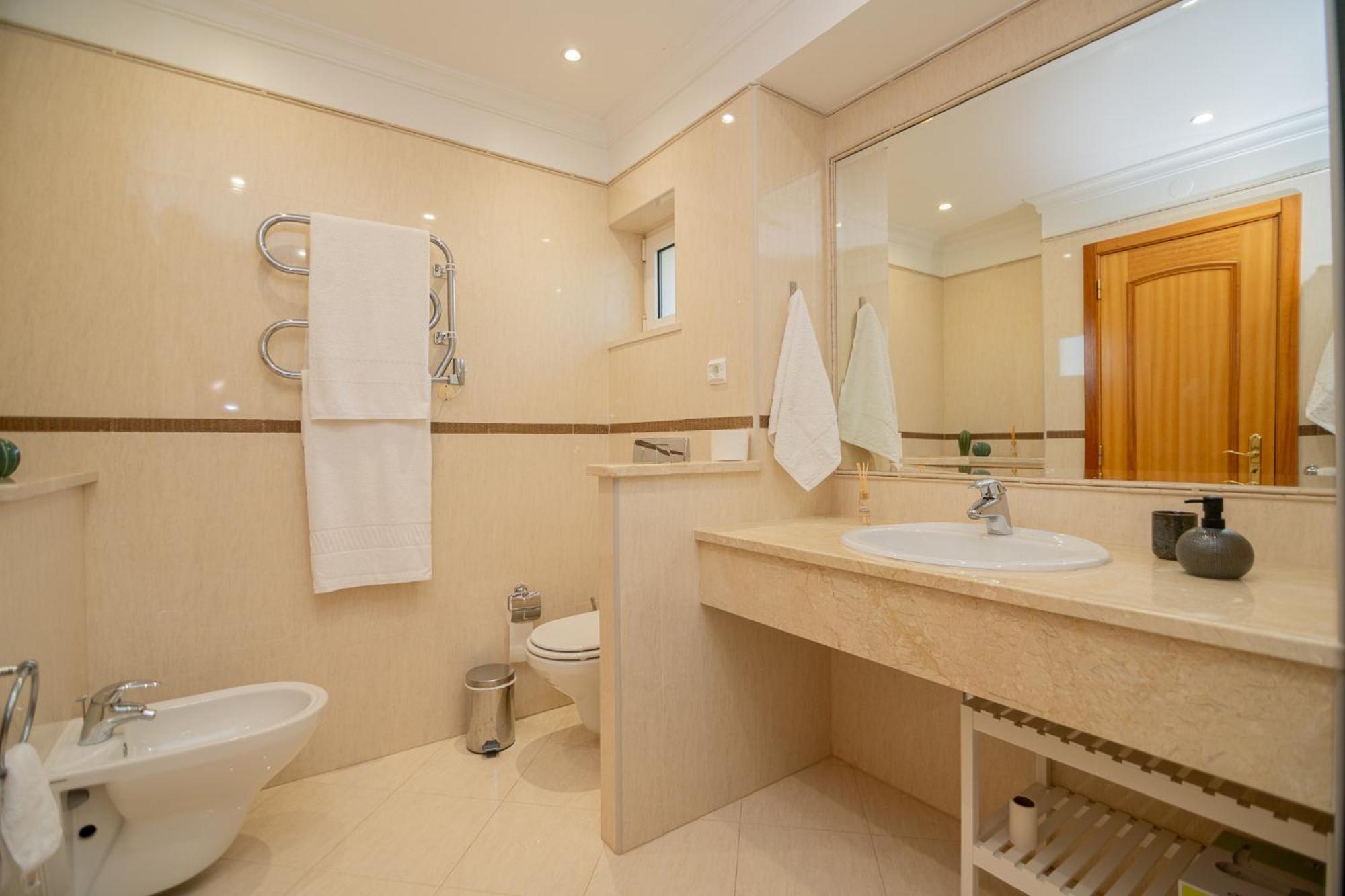 Quinta Da Boa Nova - Cheerful And Spacious 2-Bedroom Duplex 에스톰바 외부 사진